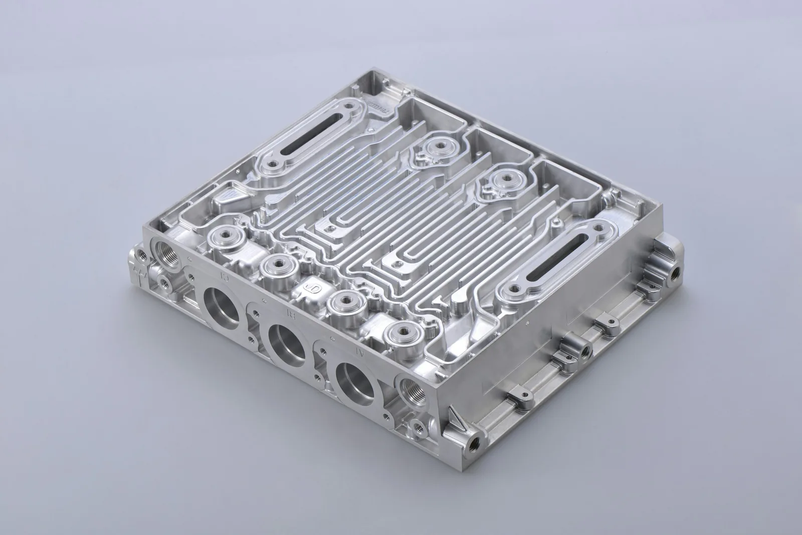 A machined aluminium manifold plate